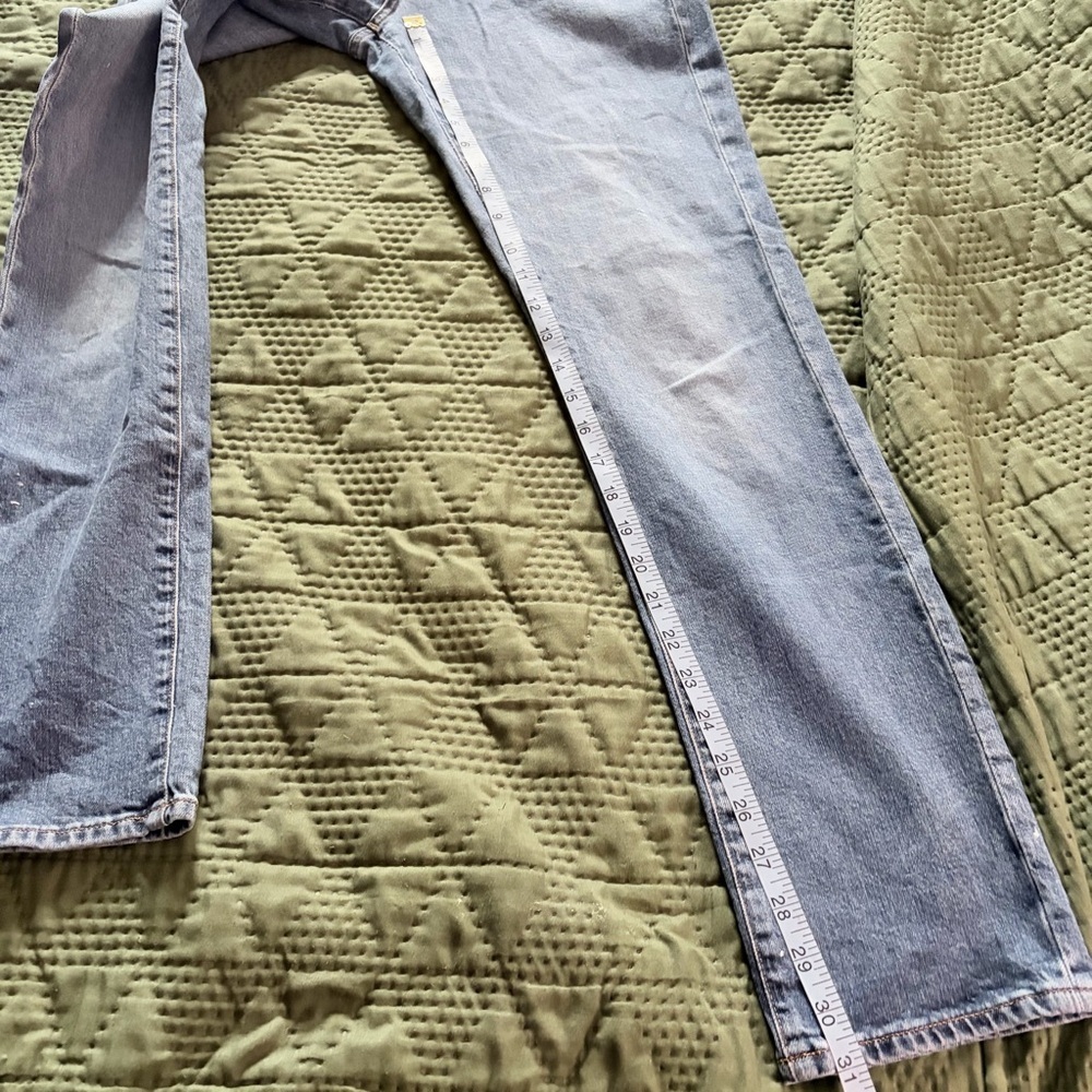 Madewell Women's High Rise Boy Jean - Picture 9 of 10
